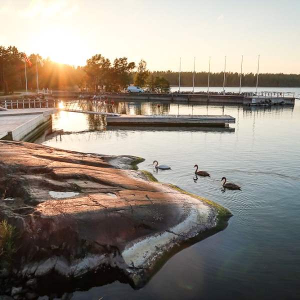 Lokakuinen vuorokausi Houtskarissa